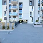 Nad Rzeka 아파트 피와